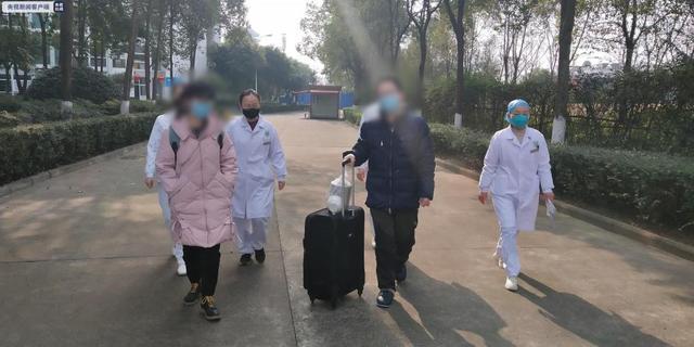 弥勒市病人院后返乡